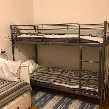 Cosy Vintage Family Flat Рига