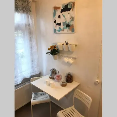 Cosy Vintage Family Flat